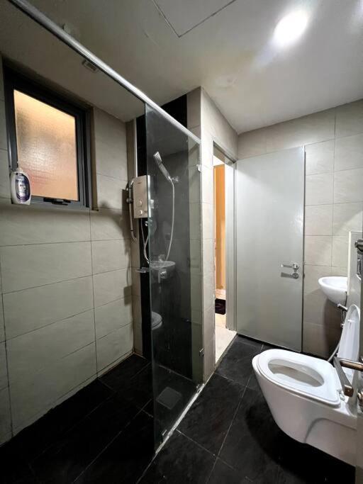 Luxury The Loft Comfort & Convenient Homestay 4 Кота Кинабалу Екстериор снимка