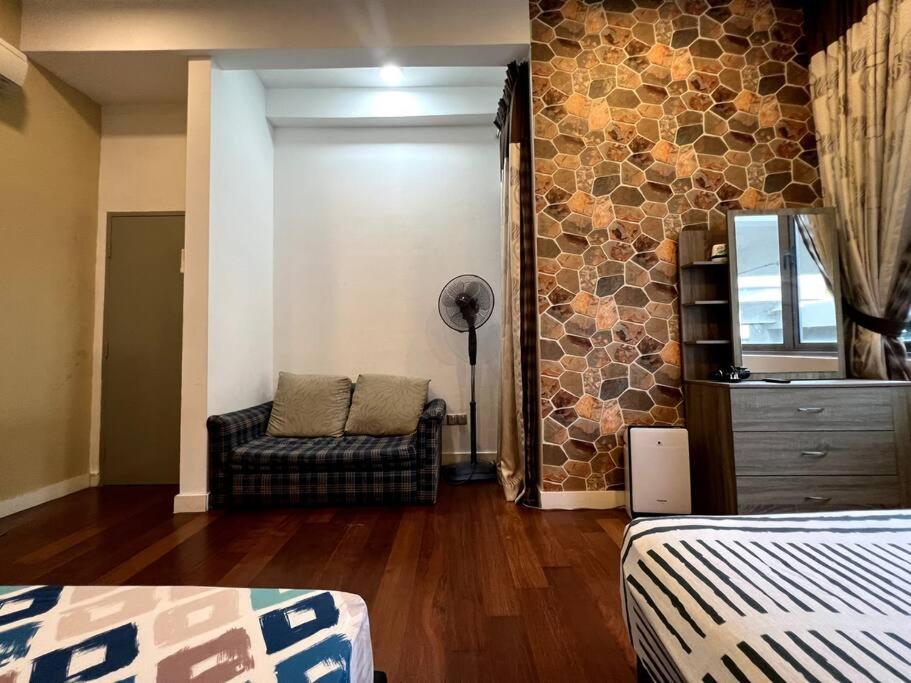 Luxury The Loft Comfort & Convenient Homestay 4 Кота Кинабалу Екстериор снимка