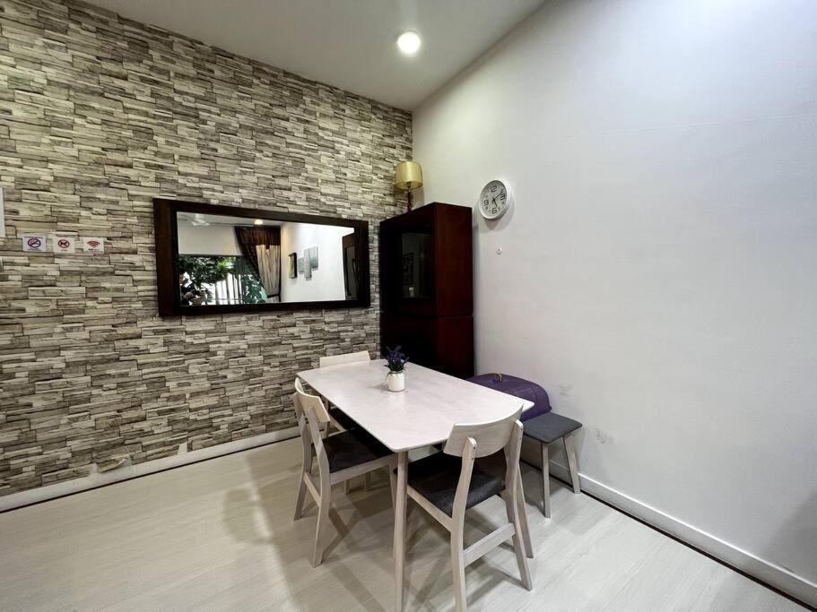 Luxury The Loft Comfort & Convenient Homestay 4 Кота Кинабалу Екстериор снимка